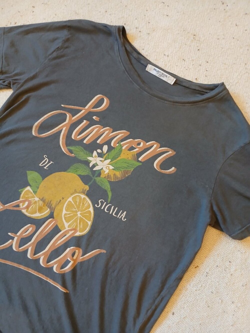 Project Social T Women’s S Limoncello Sicilia Lemon Graphic Tee Vintage Black